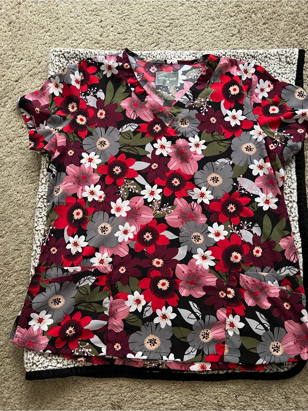 Uniform Advantage Butter-Soft Floral V-Neck scrub- Red, Pink, Olive, Gray, Black